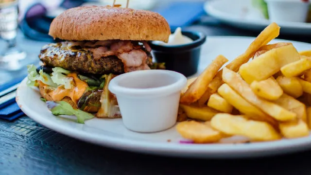 Are You Looking for a Top Momentum Pick? Why BJ's Restaurants (BJRI) is a Great Choice