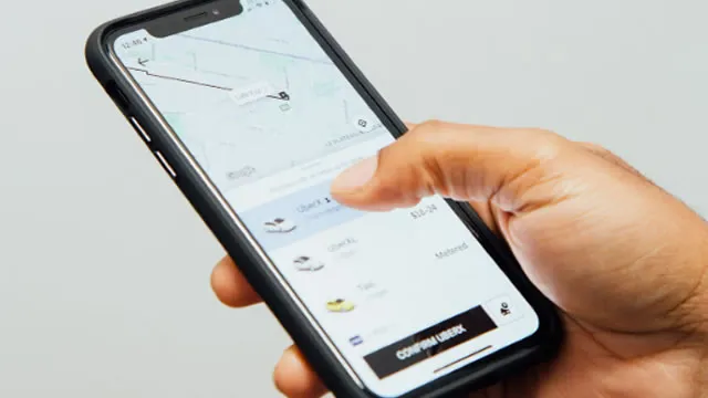 Uber robotaxis set for debut after getting minicab licences