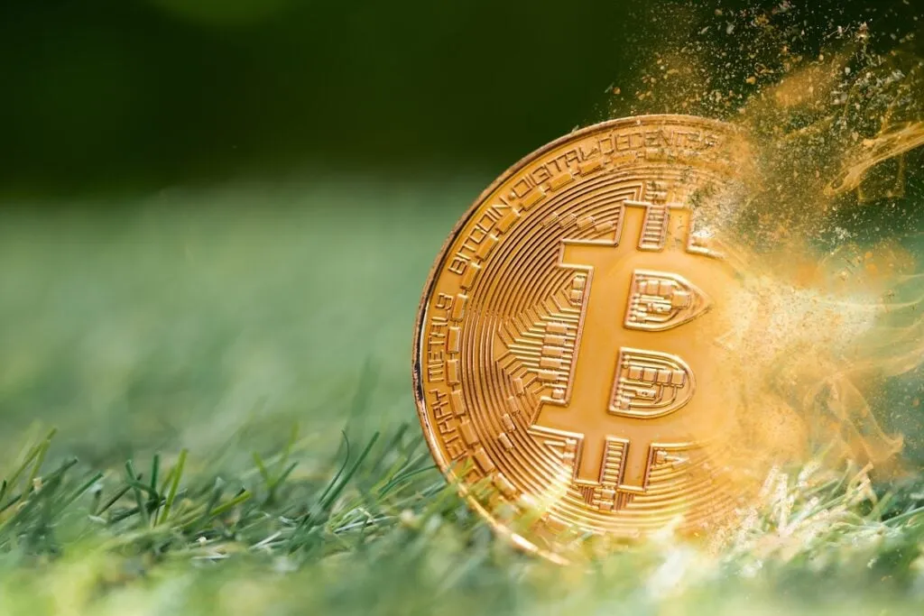 Tom Lee Says Quantum Computing 'Probably Not Gonna Be a Problem' for Ethereum and Solana, but for Bitcoin