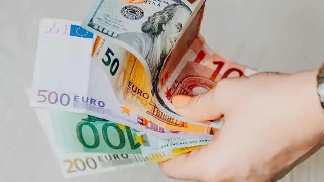 Euro: Upside bias needs close above resistance against US Dollar – UOB