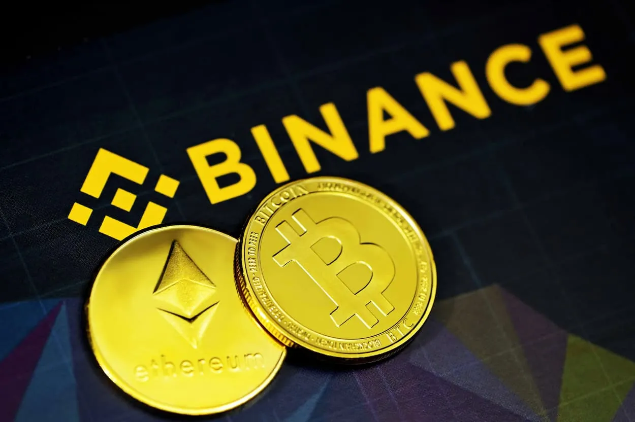 Grayscale Makes BNB Largest Smart Contract Fund Holding
