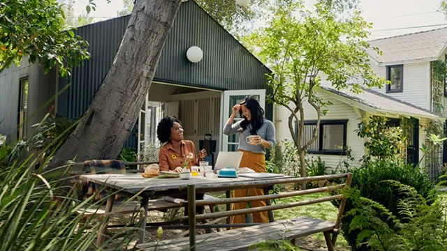 Airbnb, Inc. (ABNB) Beats Q2 Earnings and Revenue Estimates