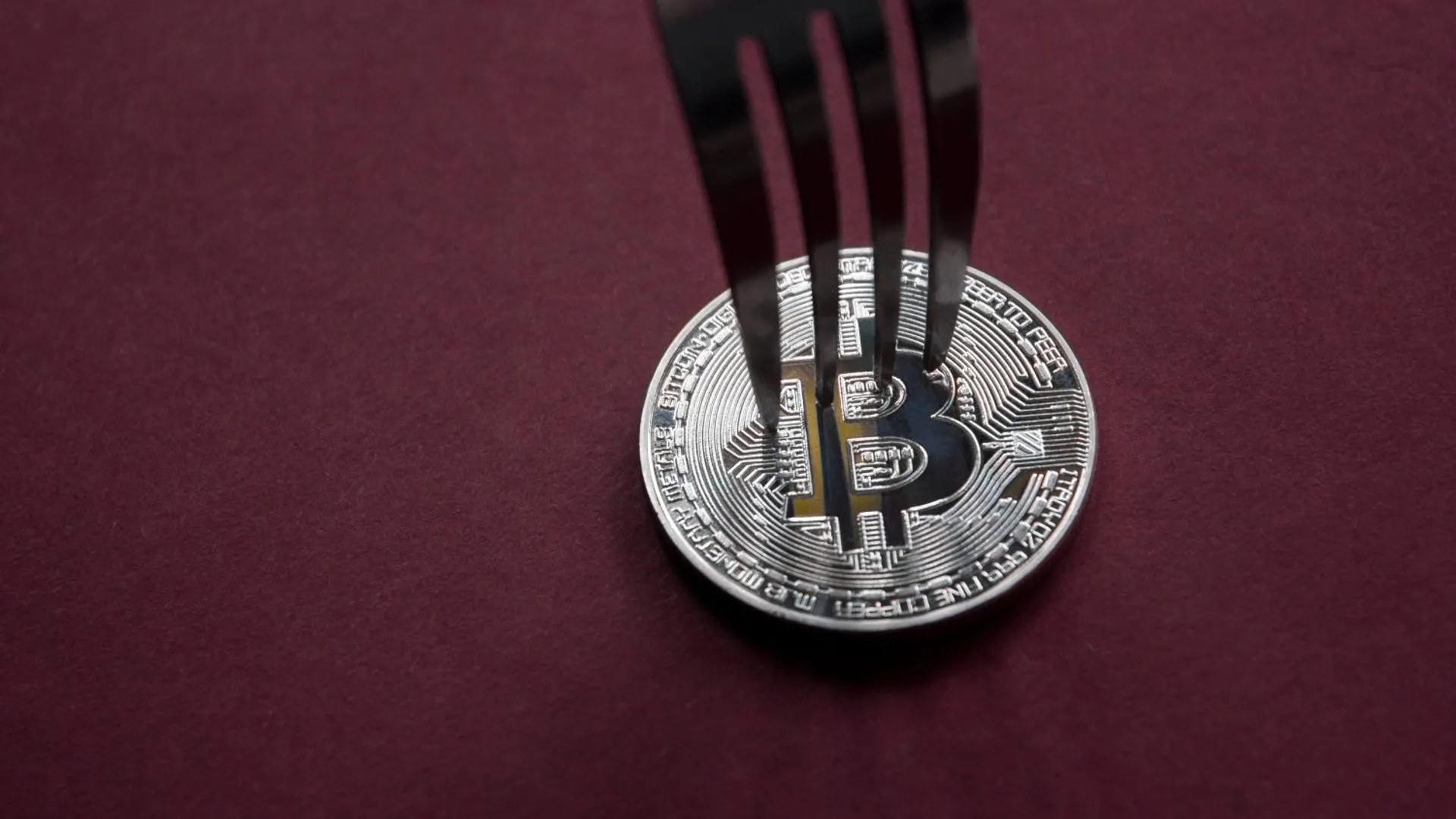 Bitcoin holders risk losing real BTC if they sell coins from BIP-110 fork, says developer